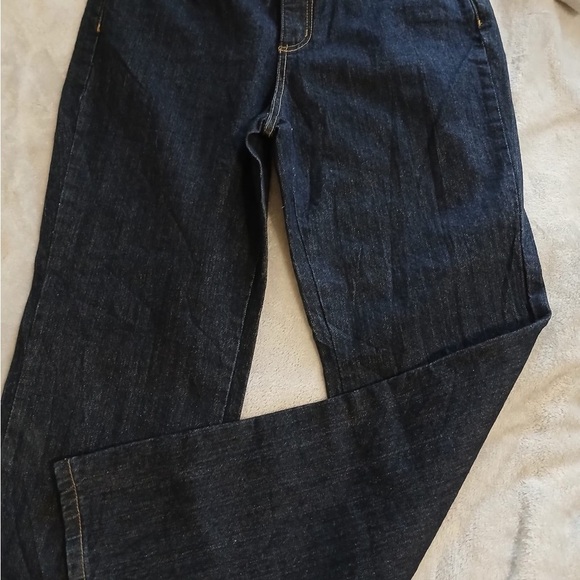 NWOT..St. John's Bay Blue Straight Leg Jeans - Picture 6 of 13